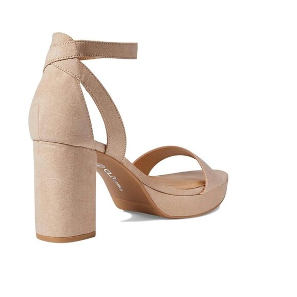 CL by Laundry Go On 2 Nude Faux Suede Sandal Size 8.5 NWOB - Picture 4 of 10